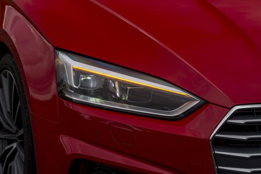 Детали экстерьера Audi A5 Cabriolet 2.0 TDI S-Line 2017 года  (UK) (фото 14 из 40)